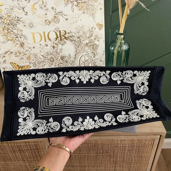 ❌SOLD❌NEW CHRISTIAN DIOR Canvas Embroidered Cornely Book Tote Blue White Large - Picture 6 of 14